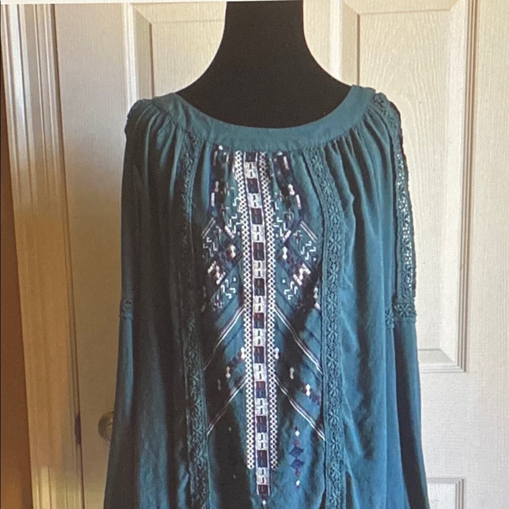 Knox Rose Teal Embroidered Peasant Blouse